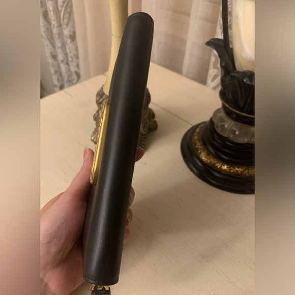 Valentino Garavani wallet - Picture 14 of 16